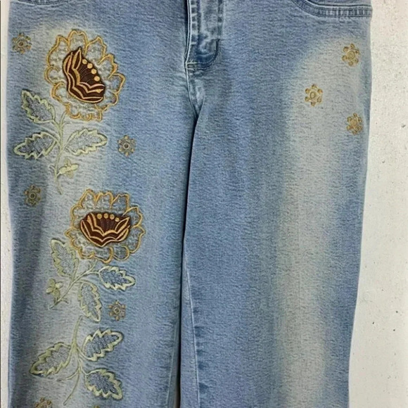 Noon 5/6 distressed‎ embroidered stretch blue jeans - Picture 5 of 7